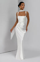 Vestido Longo de Cetim com Lenço Modern Viena